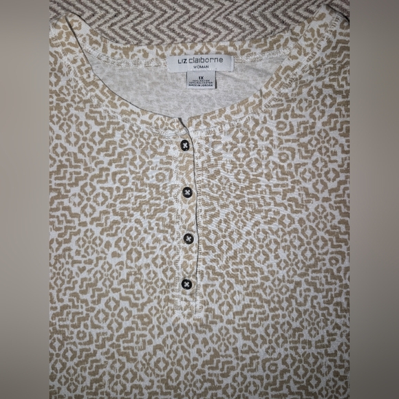 Liz Claiborne Beige Print Blouse - Picture 4 of 5
